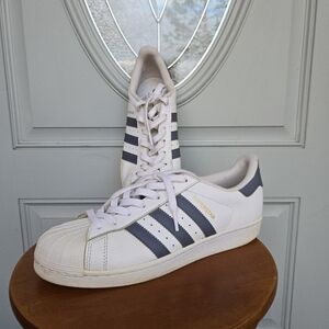 Adidas Men's Superstar Shoe White & Gray